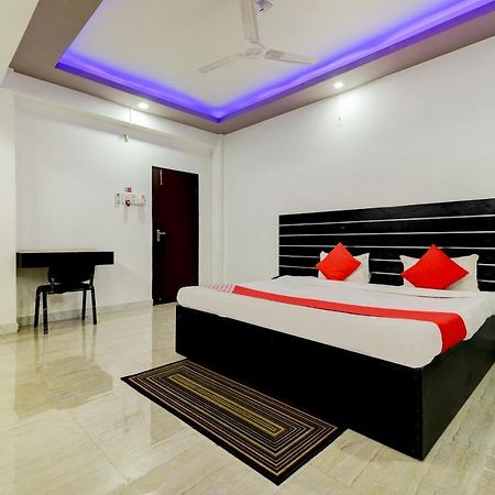 Oyo 80488 Mi Casa Homestay Гувахати Экстерьер фото